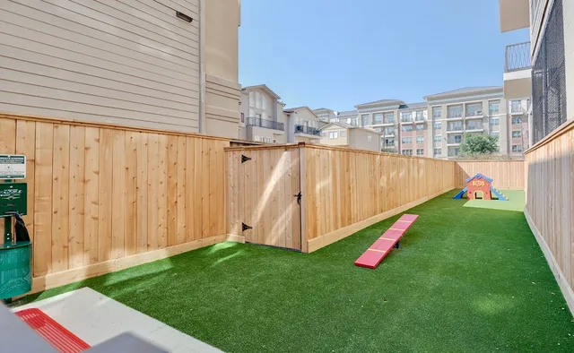 $2,268 | 160 Birdsall Street, Unit 1343, Houston, TX 77007