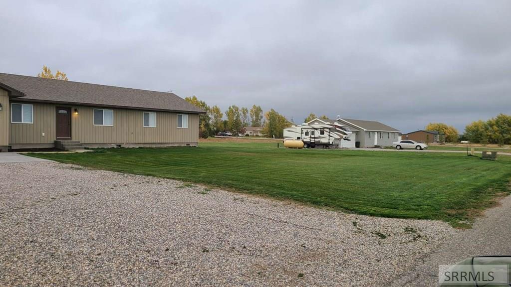 2737 East 625 Road North Roberts, ID 83444 - Photo 4 of 12