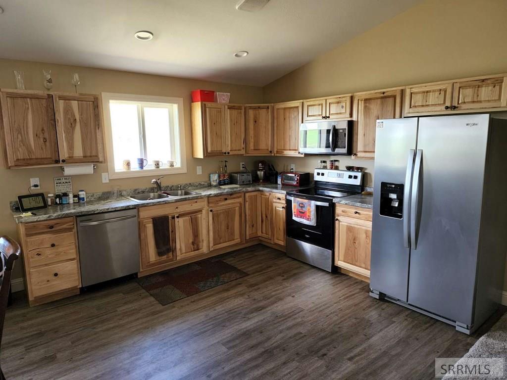 2737 East 625 Road North Roberts, ID 83444 - Photo 8 of 12