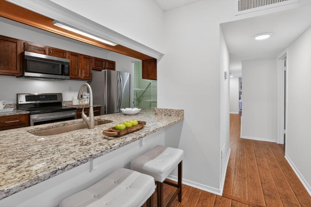 217 Tuxworth Circle Decatur, GA 30033 - Photo 14 of 43