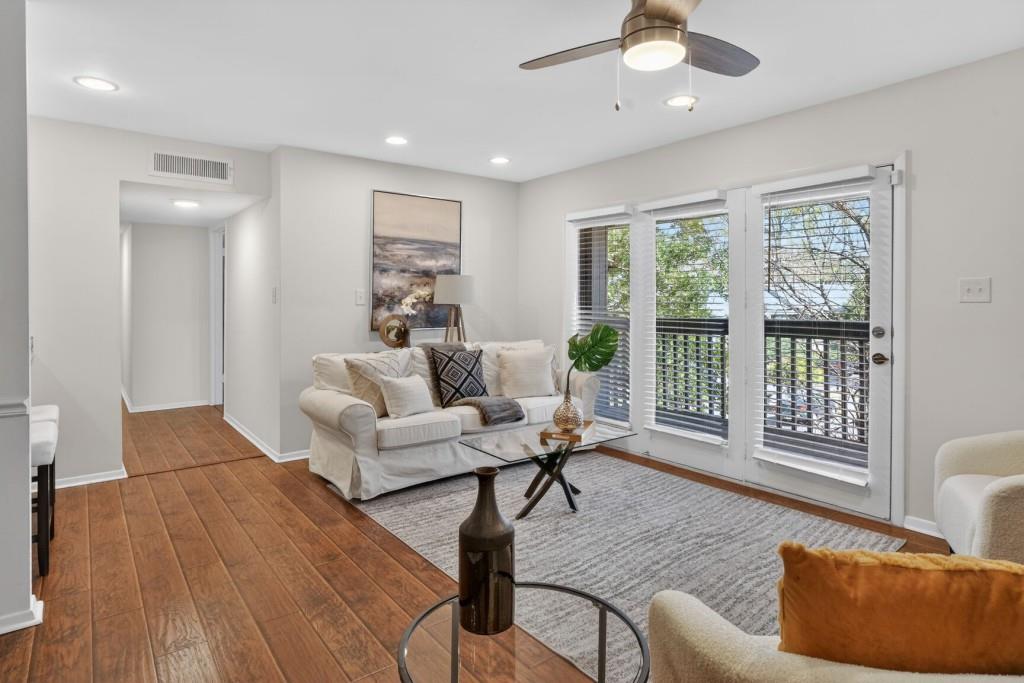 217 Tuxworth Circle Decatur, GA 30033 - Photo 3 of 43