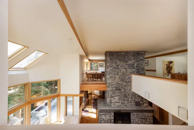 $1,395,000 | 16 Summit Drive, Grantham, NH 03753