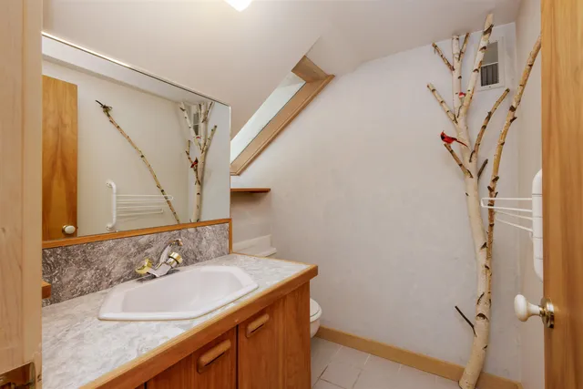 $1,395,000 | 16 Summit Drive, Grantham, NH 03753