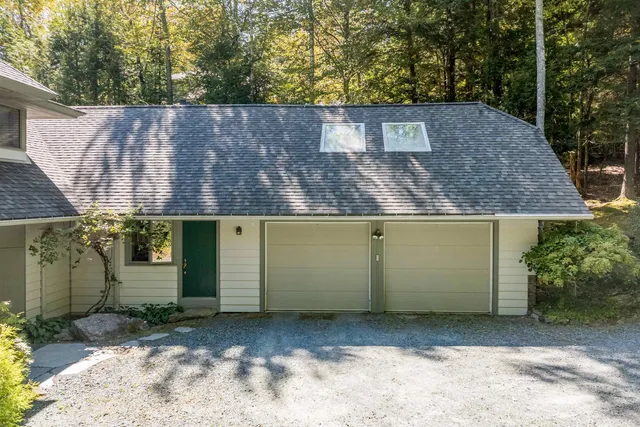 $1,395,000 | 16 Summit Drive, Grantham, NH 03753