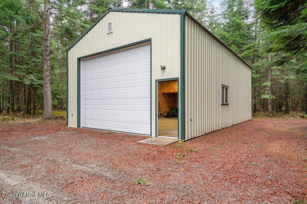 10948 East Gypo Road Athol, ID 83801 - Photo 28 of 41 24' x 40' Heated Shop