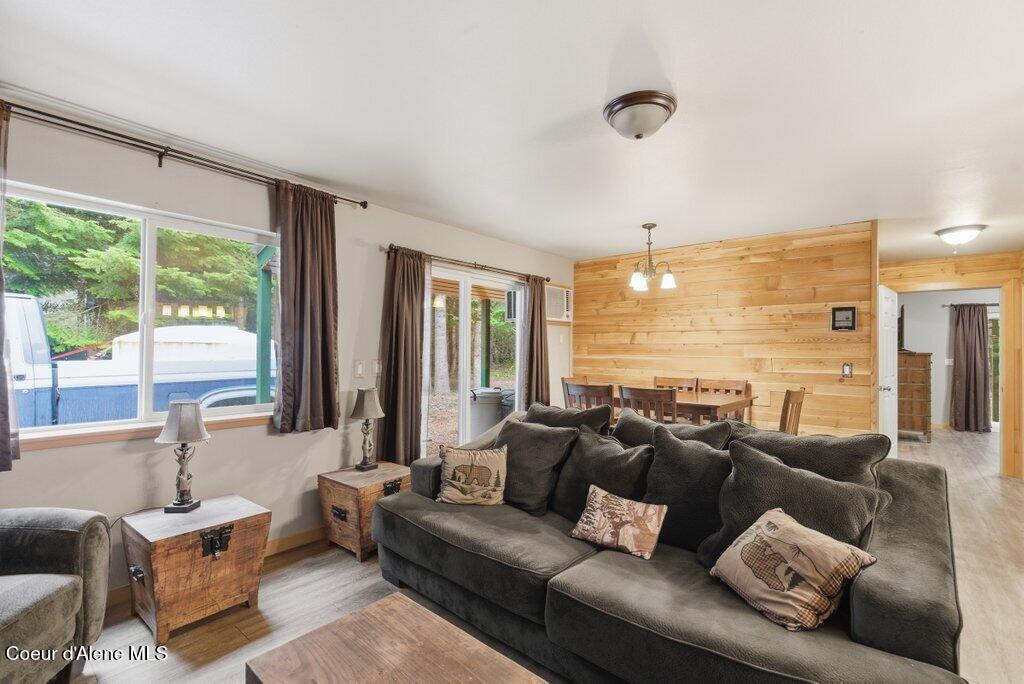 10948 East Gypo Road Athol, ID 83801 - Photo 6 of 41 Living to Dining