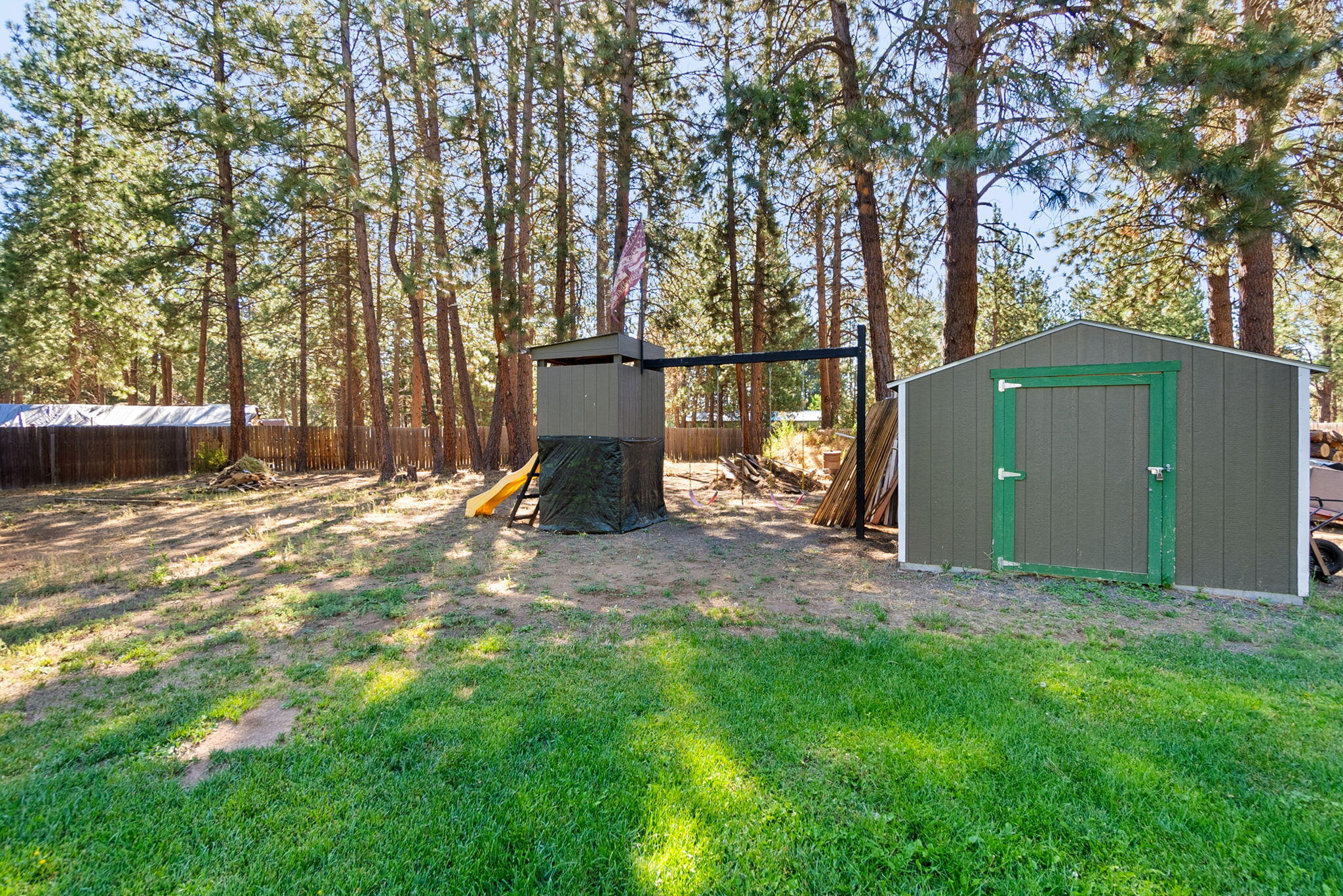 19275 Cherokee Road Bend, OR 97702 - Photo 37 of 47 37-web-or-mls-Riley Visuals-37