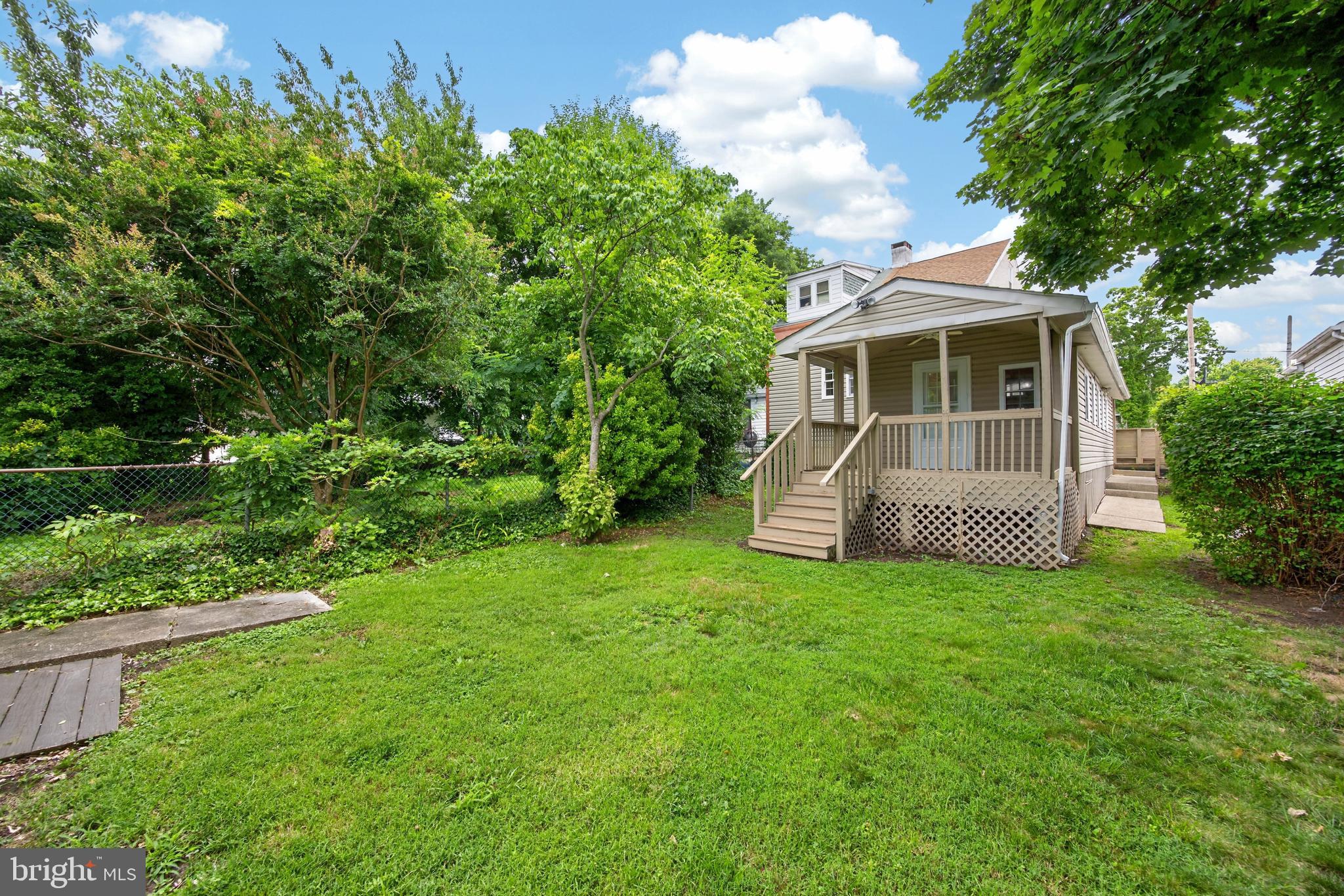 10 5th Street Brookhaven, PA 19015 - Photo 28 of 36