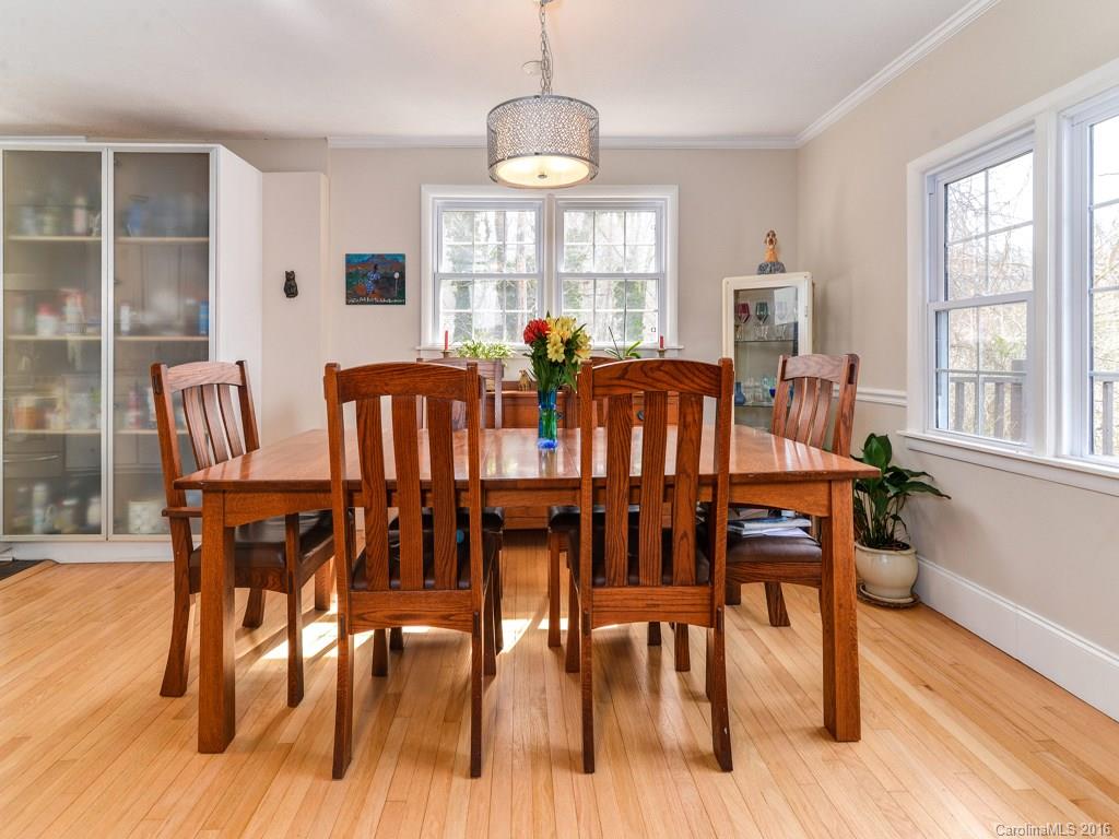 9 Upland Road Asheville, NC 28804 - Photo 4 of 24 Gallery Image 4
