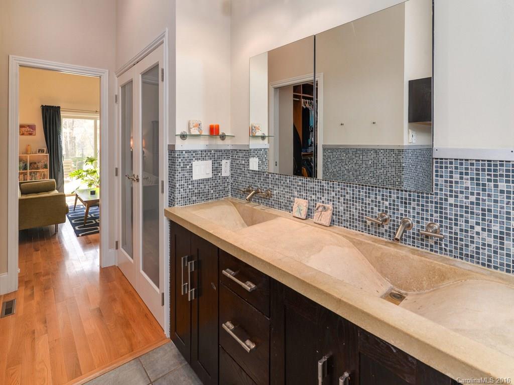 9 Upland Road Asheville, NC 28804 - Photo 9 of 24 Gallery Image 9