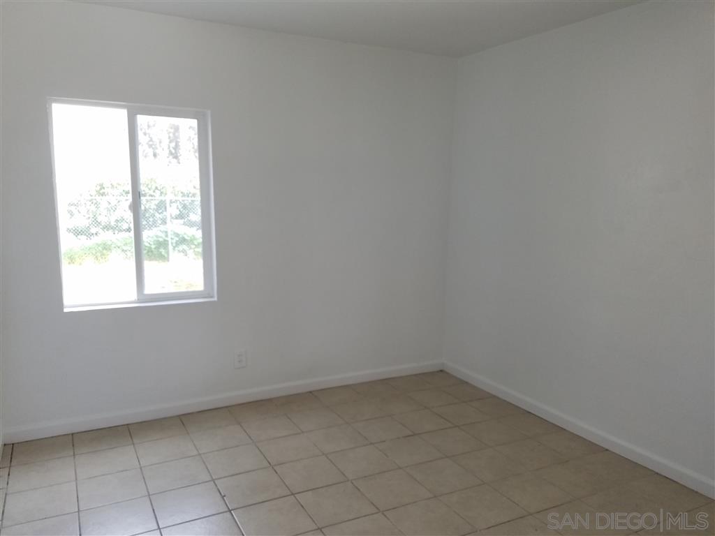 12744 Willow Road Lakeside, CA 92040 - Photo 9 of 25
