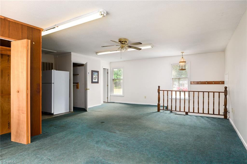 4226 Gumtree Road Winston-Salem, NC 27107 - Photo 33 of 35