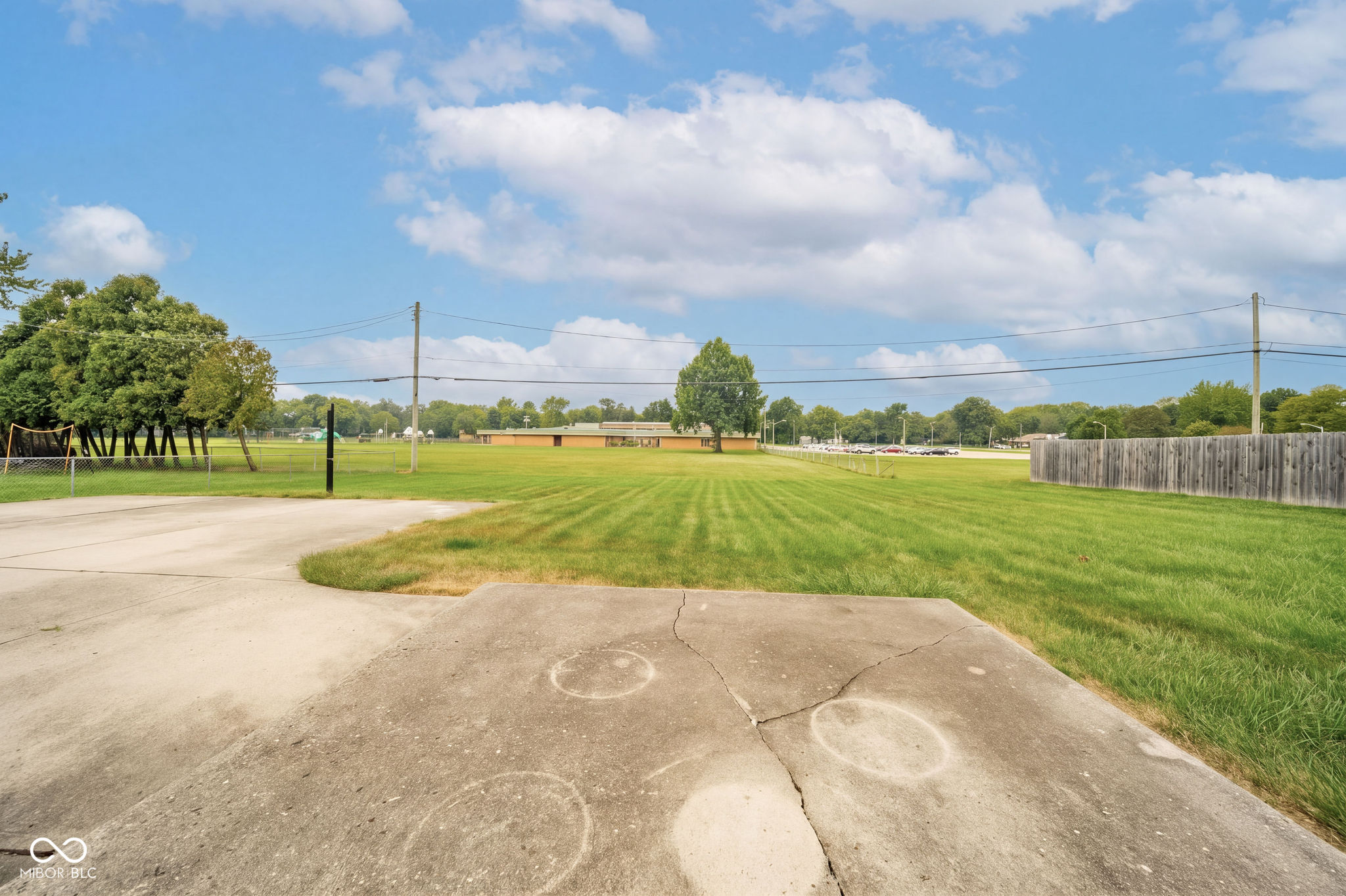 815 Longfellow Road Anderson, IN 46011 - Photo 32 of 33 Gallery Image 32