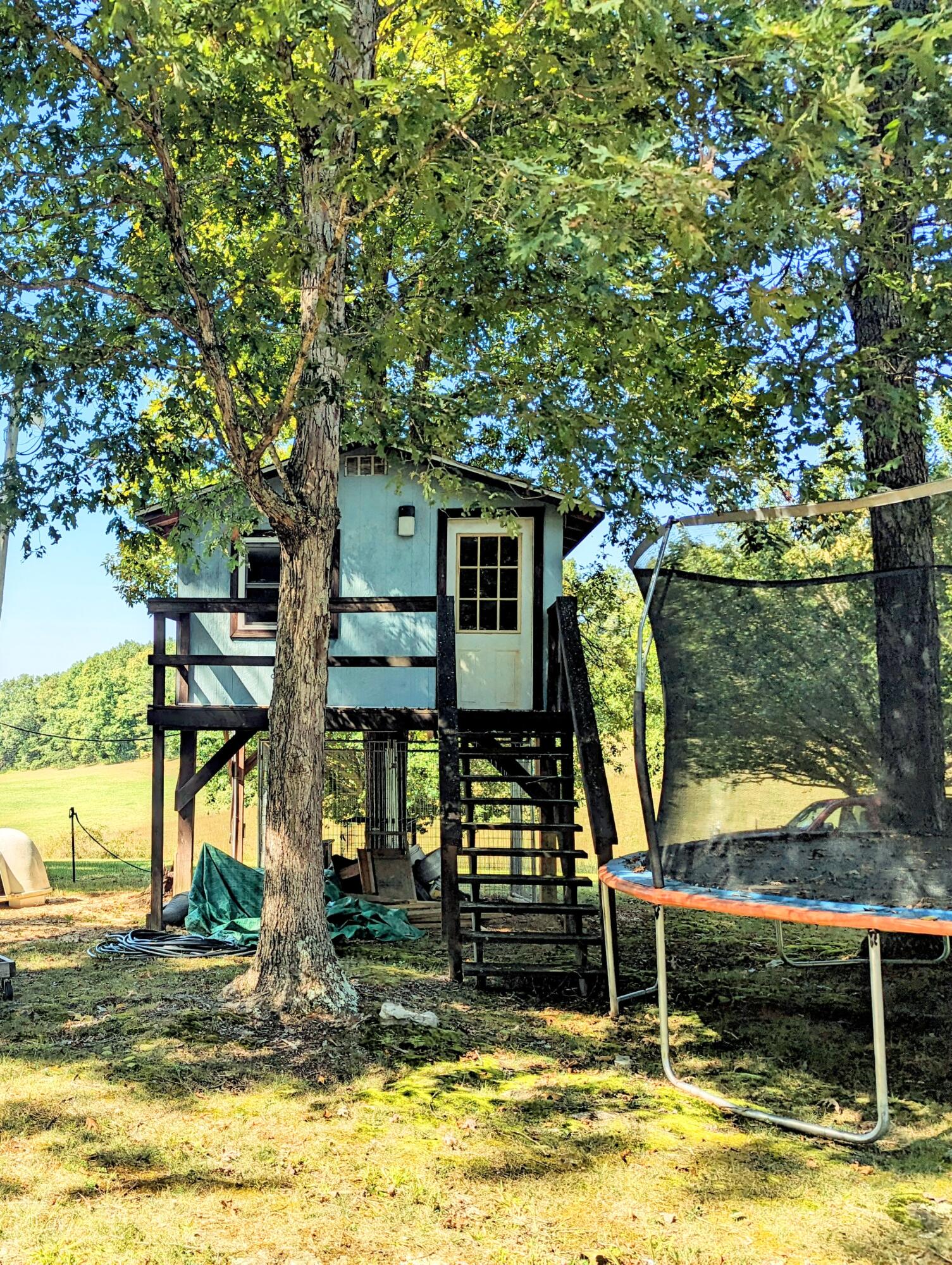 241 Eberle Road McKee, KY 40447 - Photo 4 of 53 PXL_20230922_160858784~2