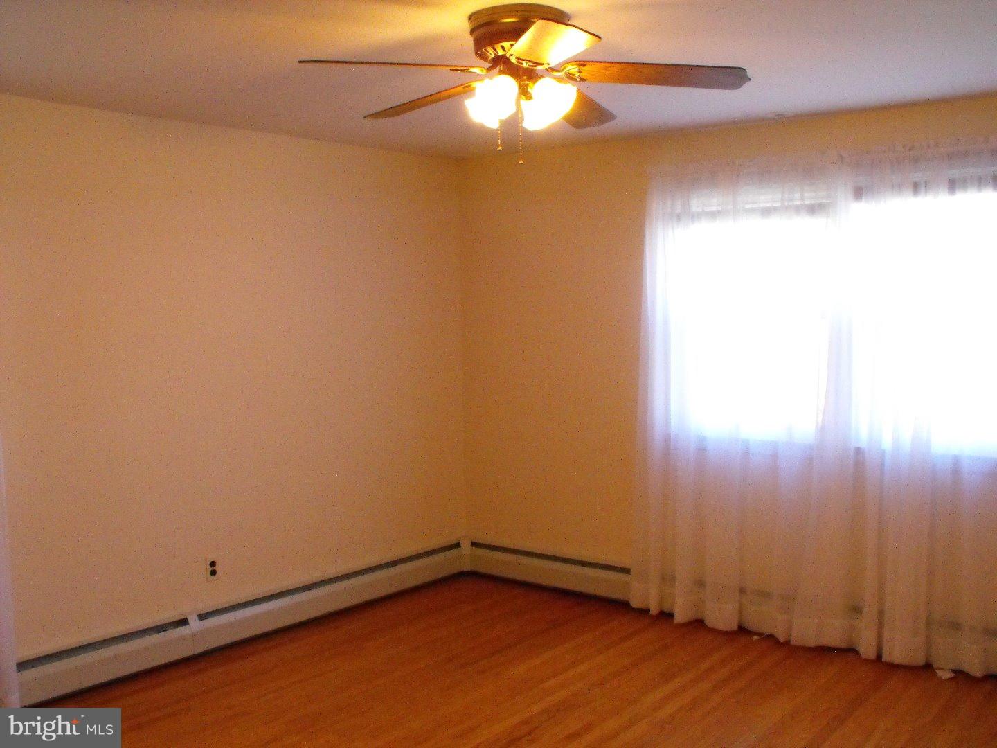 37 Preston Road Media, PA 19063 - Photo 14 of 19 Bedroom - Main