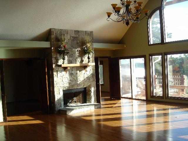 102 Wynmere Way Seneca, SC 29672 - Photo 7 of 25 Gallery Image 7