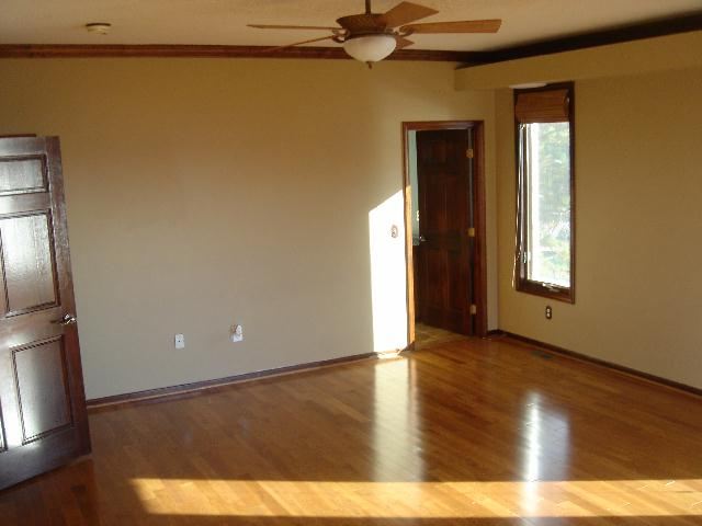 102 Wynmere Way Seneca, SC 29672 - Photo 8 of 25 Gallery Image 8
