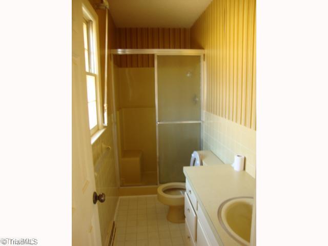 5921 Germanton Road Winston-Salem, NC 27105 - Photo 8 of 16 Master Bath/Spa.