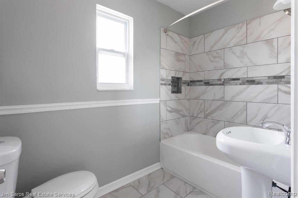 4892 Harvard Road Detroit, MI 48224 - Photo 9 of 12
