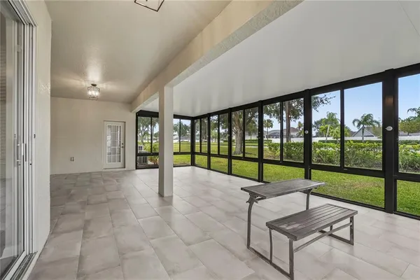 $460,000 | 11418 Callaway Pond Drive, Riverview, FL 33579