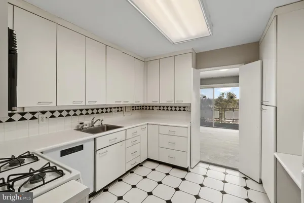 a view of a storage & utility room