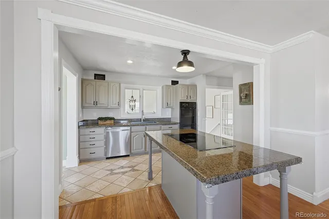 $889,999 | 45886 Cottonwood Hills Drive, Parker, CO 80138