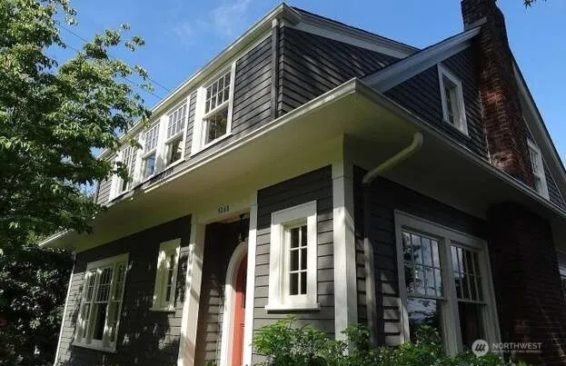 $1,200,000 | 5268 18th Avenue Northeast, Seattle, WA 98105