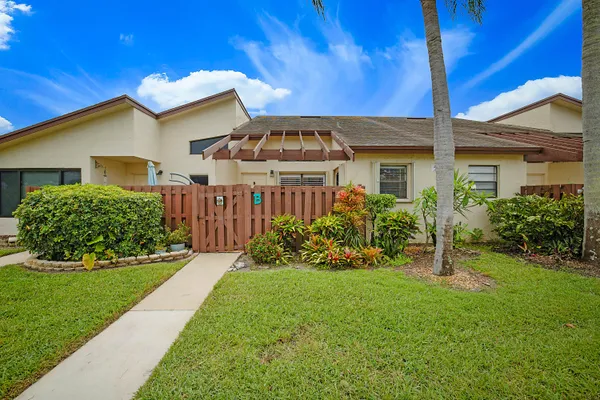 $150,000 | 5070 Nesting Way, Unit B, Delray Beach, FL 33484