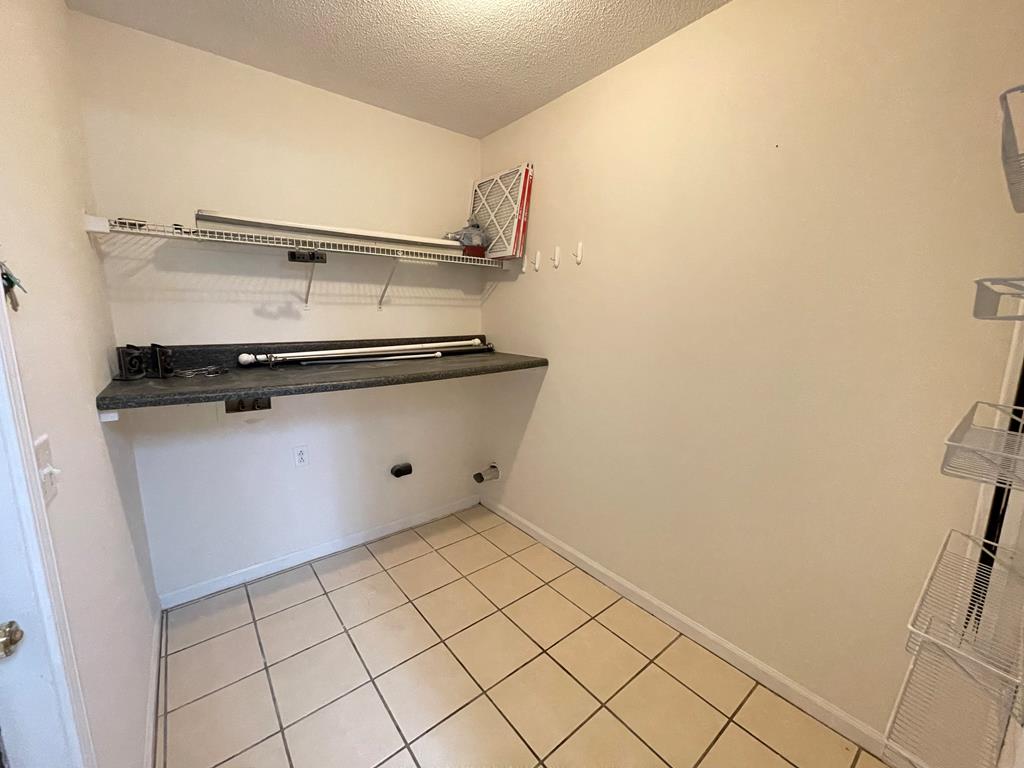 108 Rochelle Court Dothan, AL 36305 - Photo 19 of 25 Laundry Room