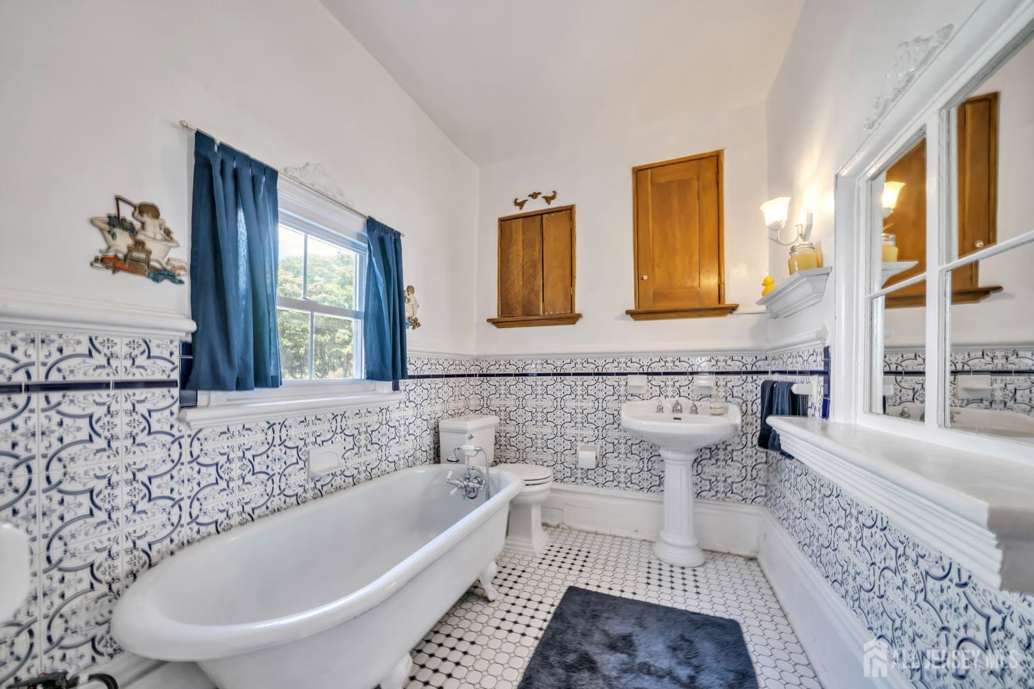 32 William Street Metuchen, NJ 08840 - Photo 19 of 42