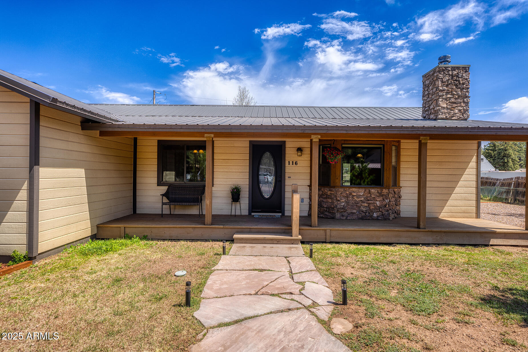 116 Skyhook Road Pinetop, AZ 85935 - Photo 7 of 32 a view of a entryway of the house