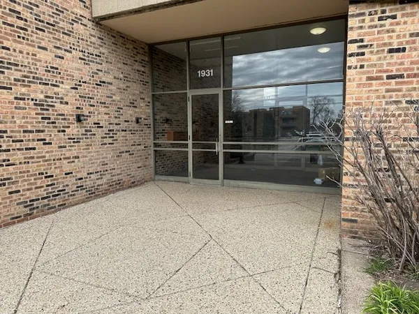 $1,600 | 1931 Prairie Square, Unit 226, Schaumburg, IL 60173