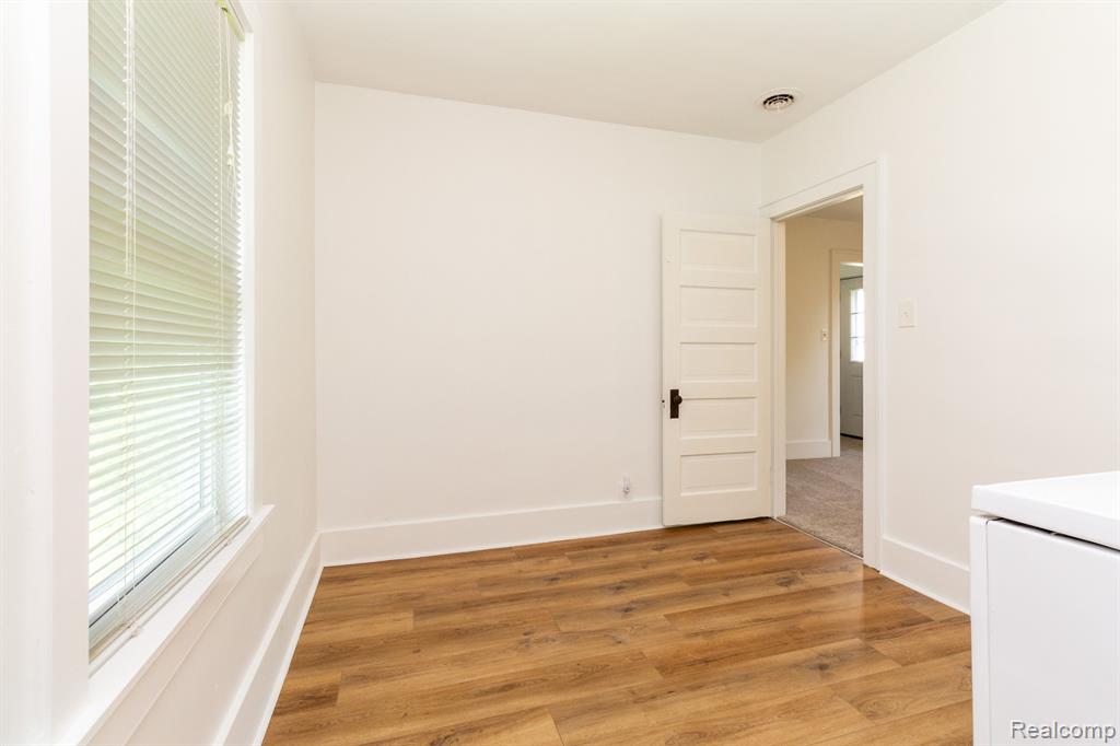 21809 West River Road Grosse Ile, MI 48138 - Photo 24 of 39