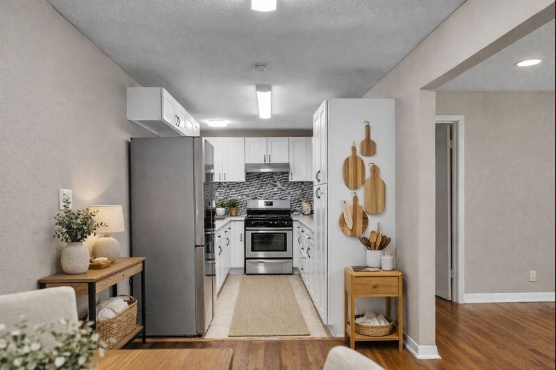 219 East Janisch Road Houston, TX 77022 - Photo 7 of 20 Virtually Staged