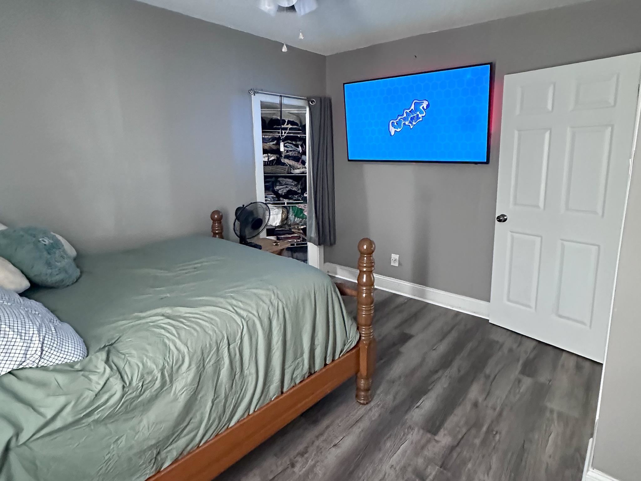 1811 Wells Station Road Memphis, TN 38108 - Photo 9 of 33