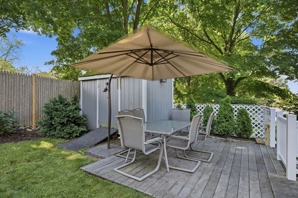 11 Friend Street Beverly, MA 01915 - Photo 20 of 37
