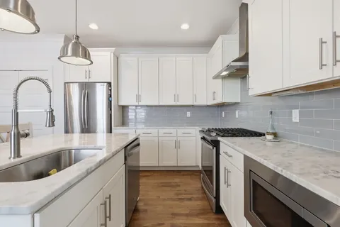 $649,900 | Undisclosed Address, Nashville, TN 37209