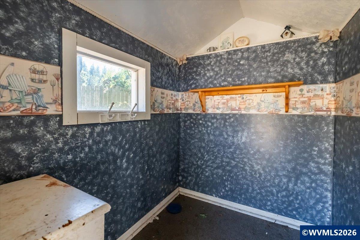 1012 South Water Street Silverton, OR 97381 - Photo 41 of 46
