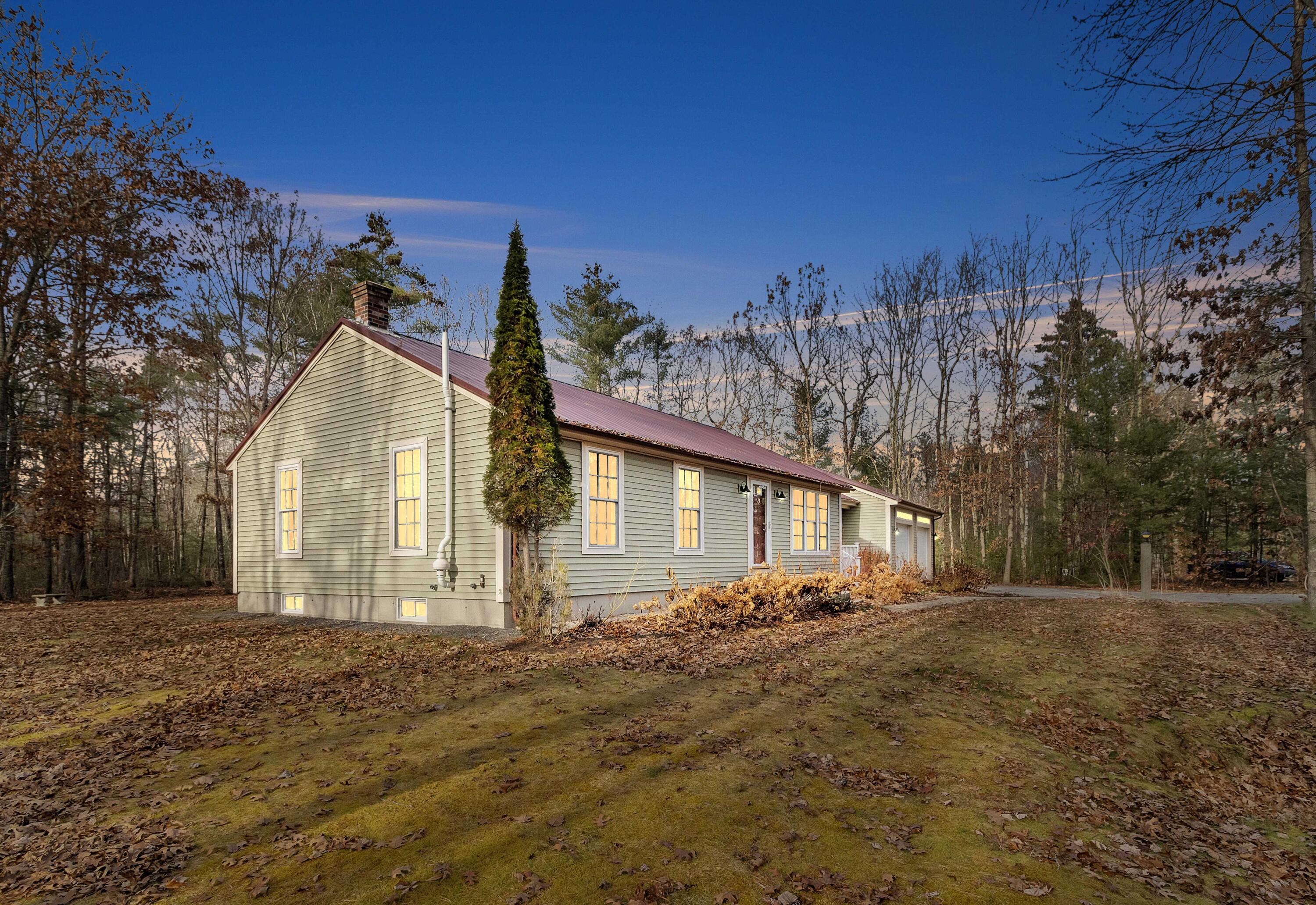478 Townhouse Road East Waterboro, ME 04030 - Photo 3 of 61 1B6A0859 (1)