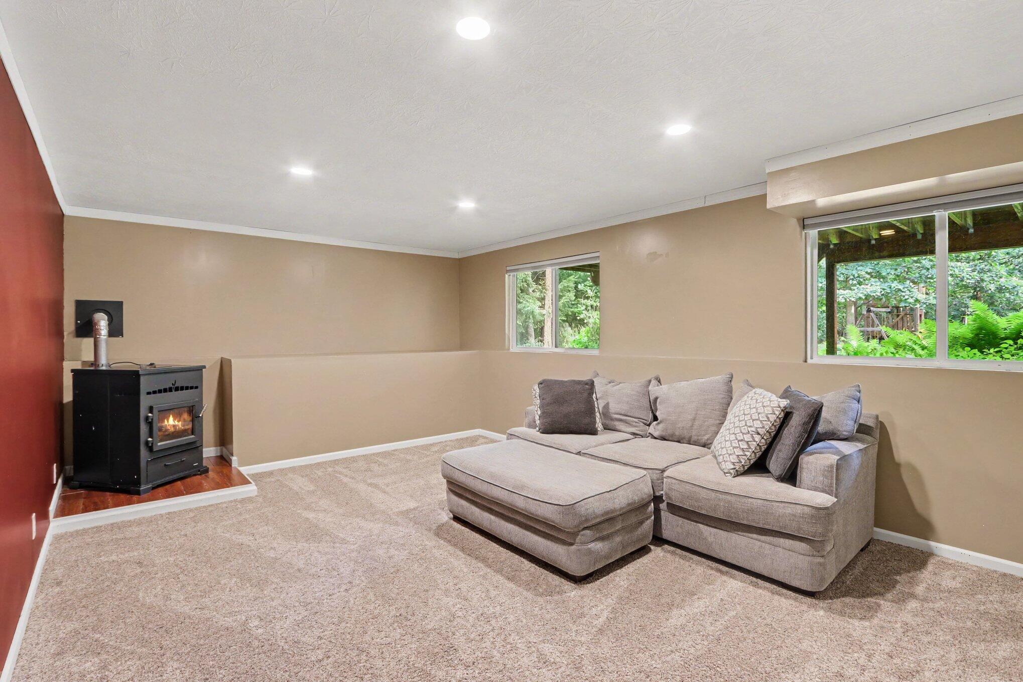 4183 Monroe Road Allegan, MI 49010 - Photo 23 of 26 018_file_1287