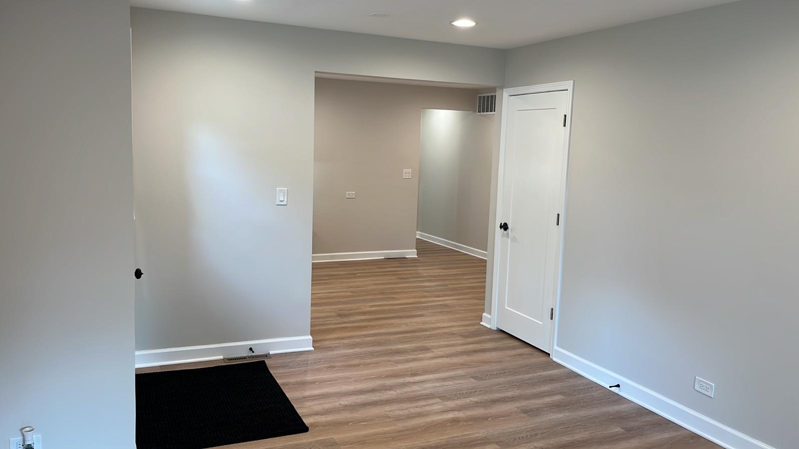1314 Beverly Lane, Unit 1314 Streamwood, IL 60107 - Photo 3 of 23