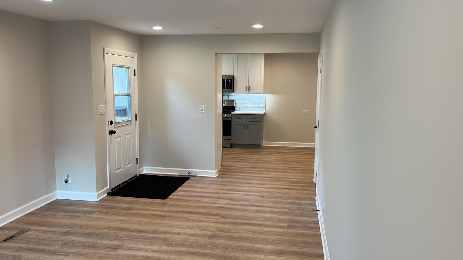 1314 Beverly Lane, Unit 1314 Streamwood, IL 60107 - Photo 4 of 23