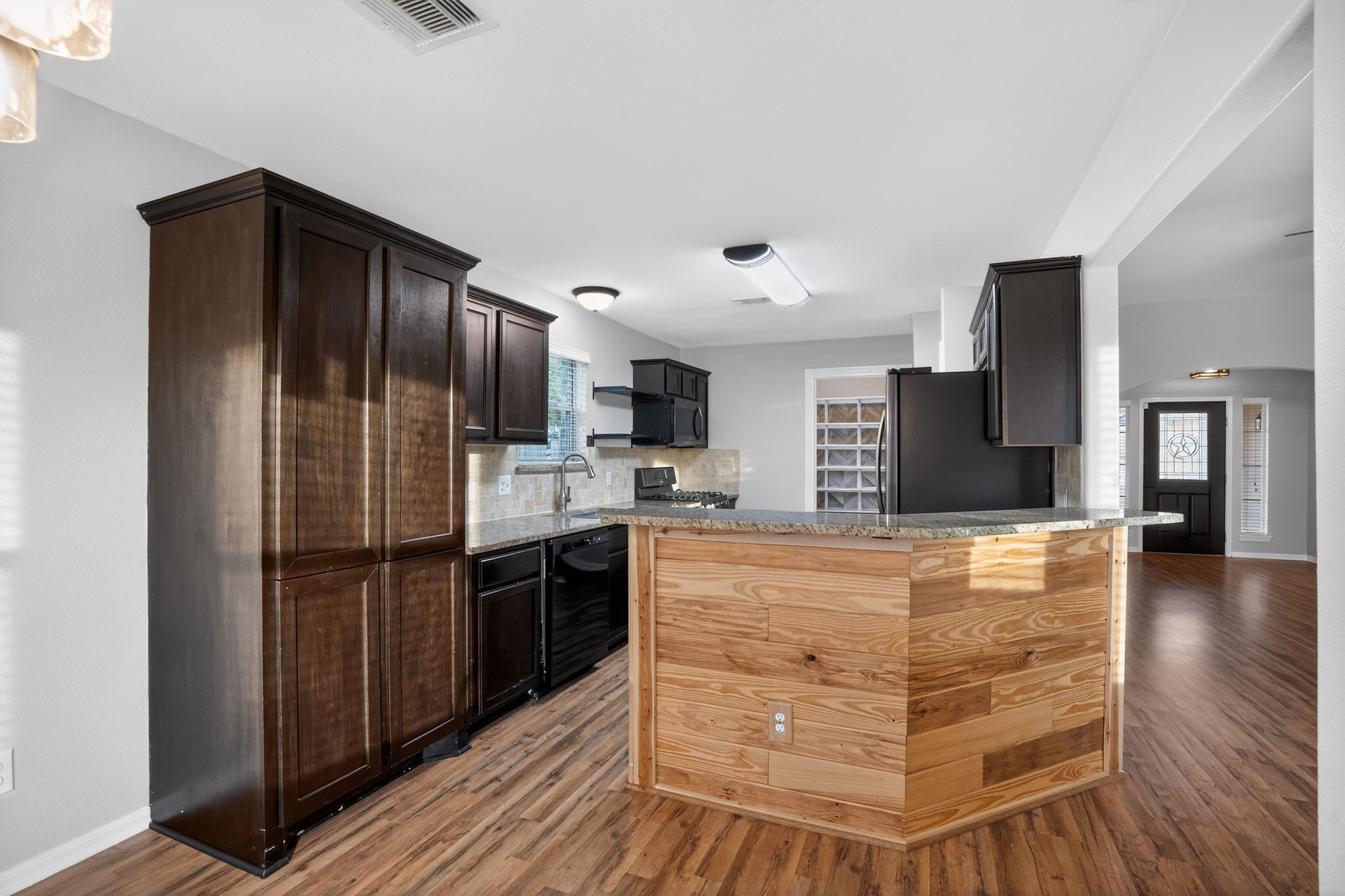 12325 Green Ridge Drive Willis, TX 77318 - Photo 20 of 33