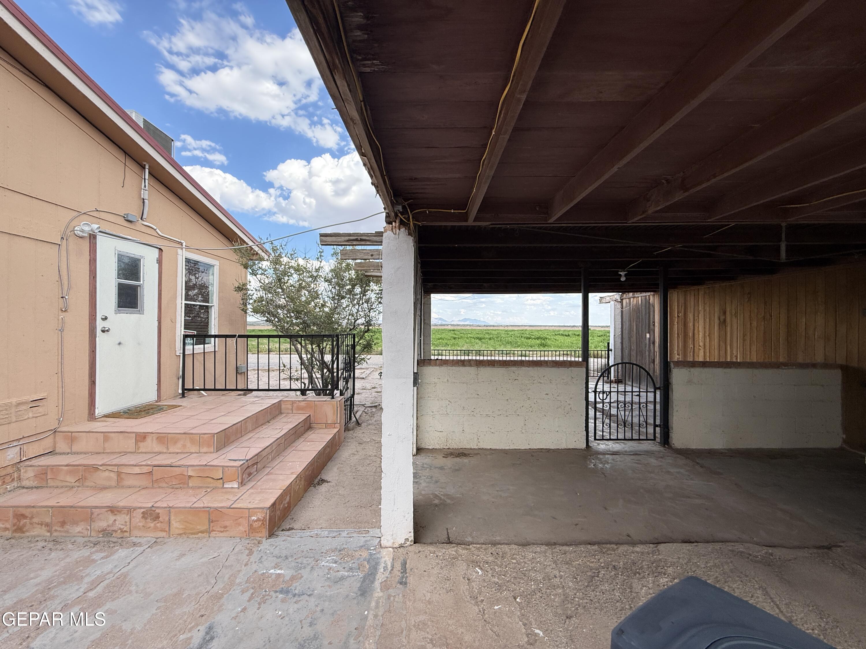 38348 State Highway 20 Fort Hancock, TX 79839 - Photo 10 of 34 IMG_9361