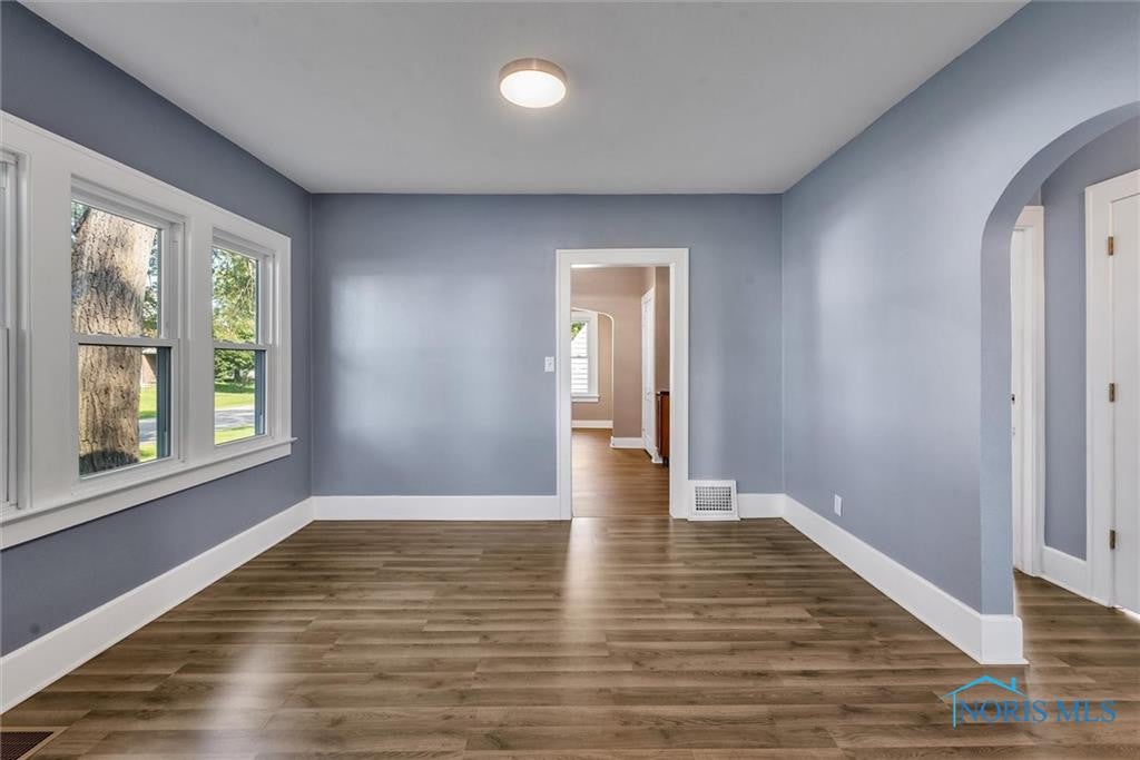 2401 Pickle Road Oregon, OH 43616 - Photo 8 of 43 Gallery Image 8