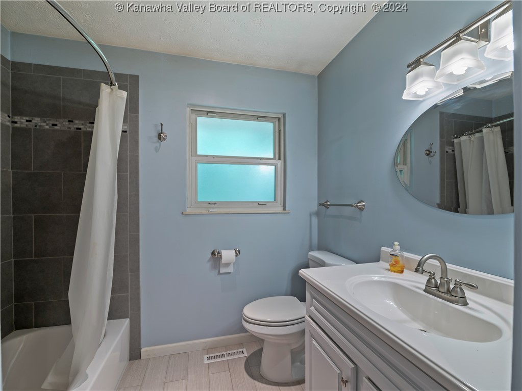 243 Kilgore Road Scott Depot, WV 25560 - Photo 31 of 48 Gallery Image 31