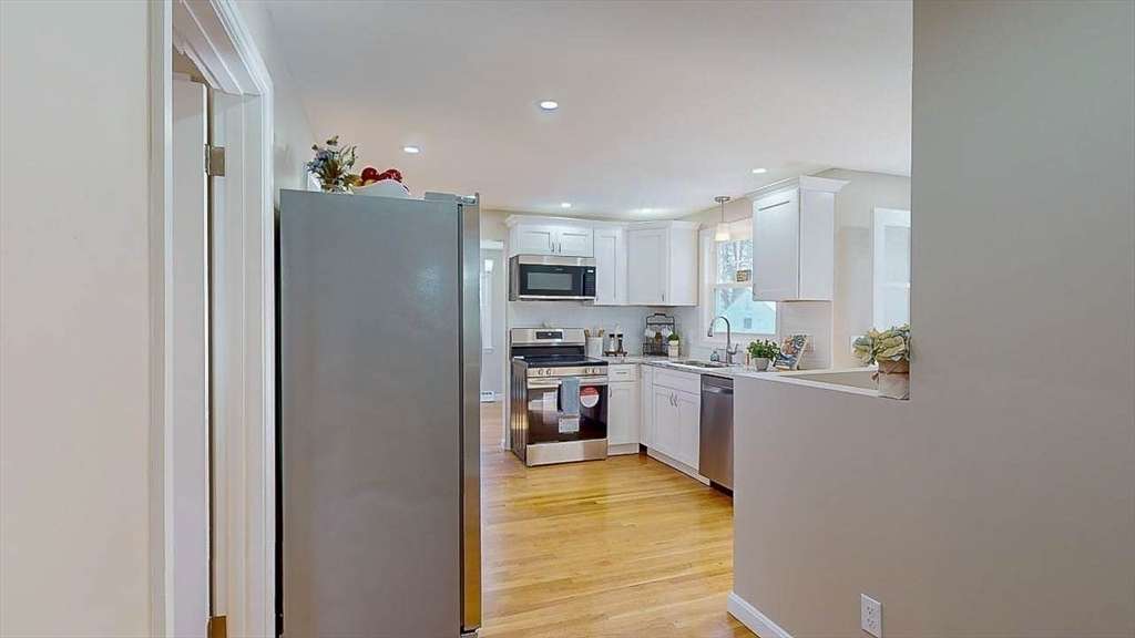 15 Nelson Place Worcester, MA 01605 - Photo 27 of 42