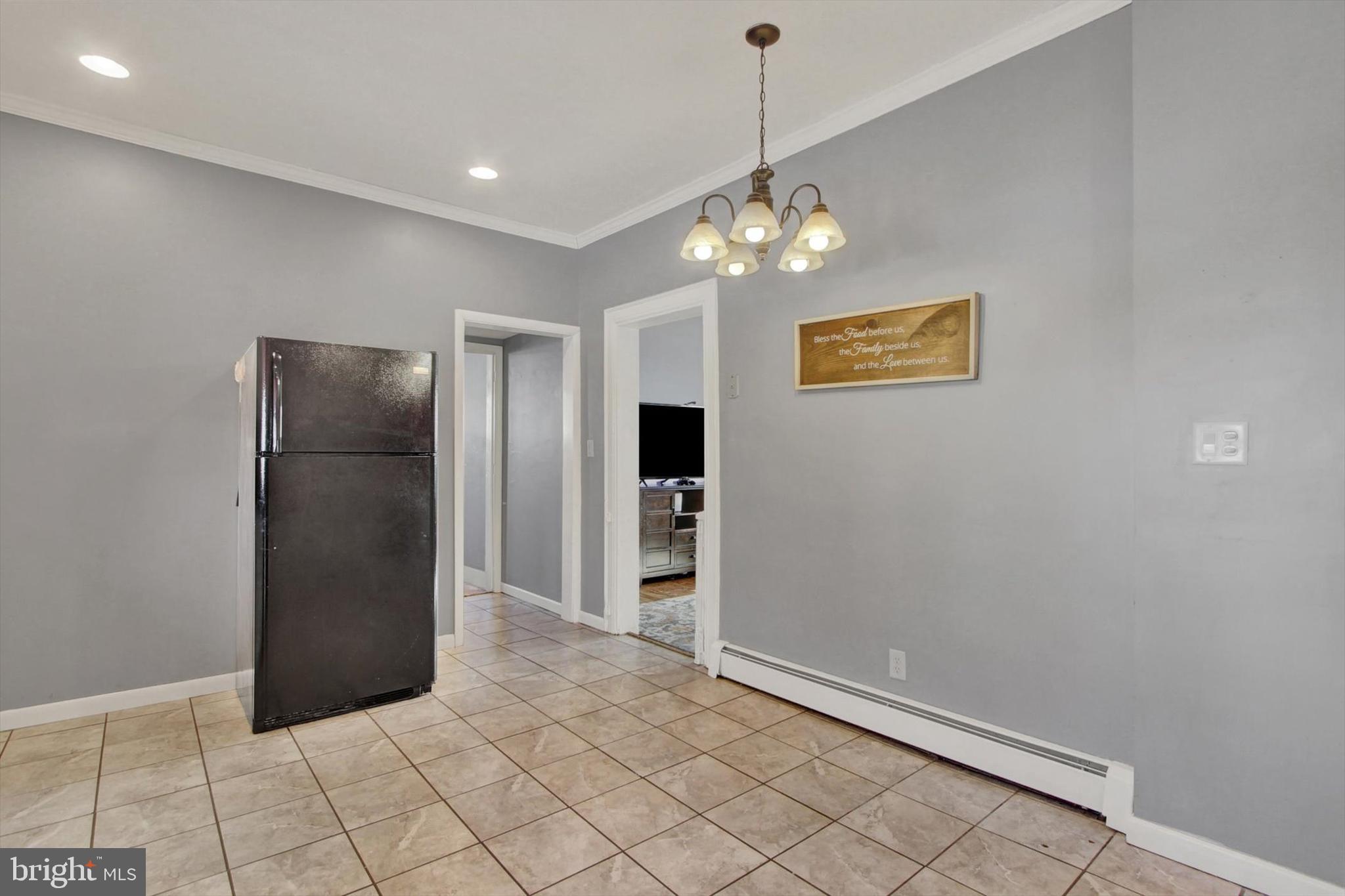 102 North Queen Street Littlestown, PA 17340 - Photo 11 of 32