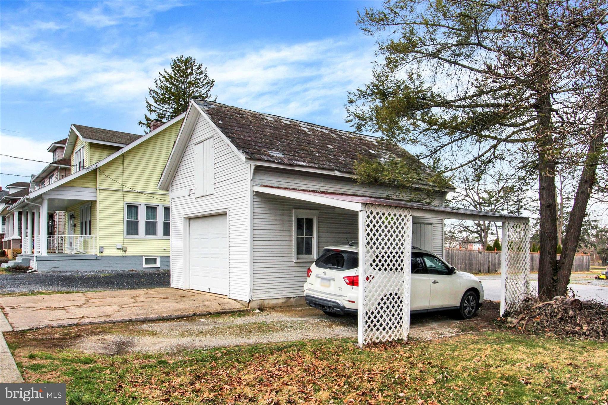 102 North Queen Street Littlestown, PA 17340 - Photo 3 of 32