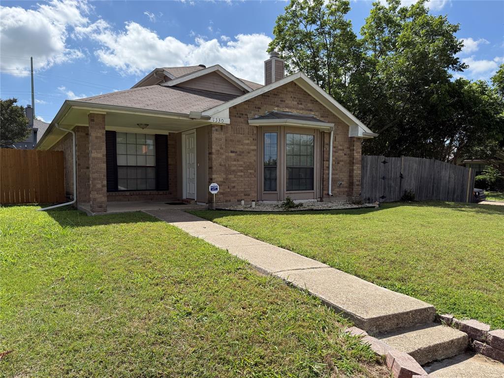 1330 Planters Road Mesquite, TX 75149 - Photo 2 of 28